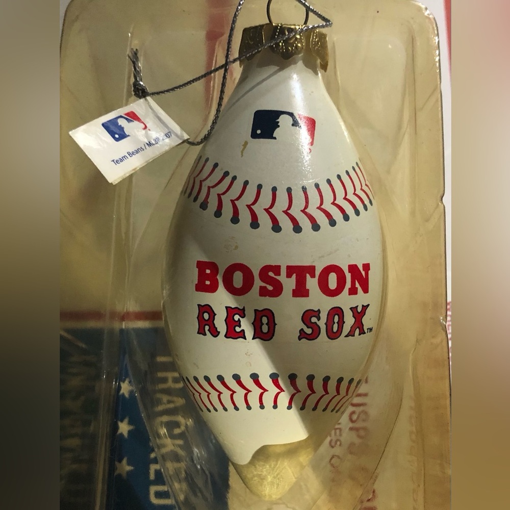 Brand New Boston Red Sox 4.5" Tear Drop Shaped Ornament